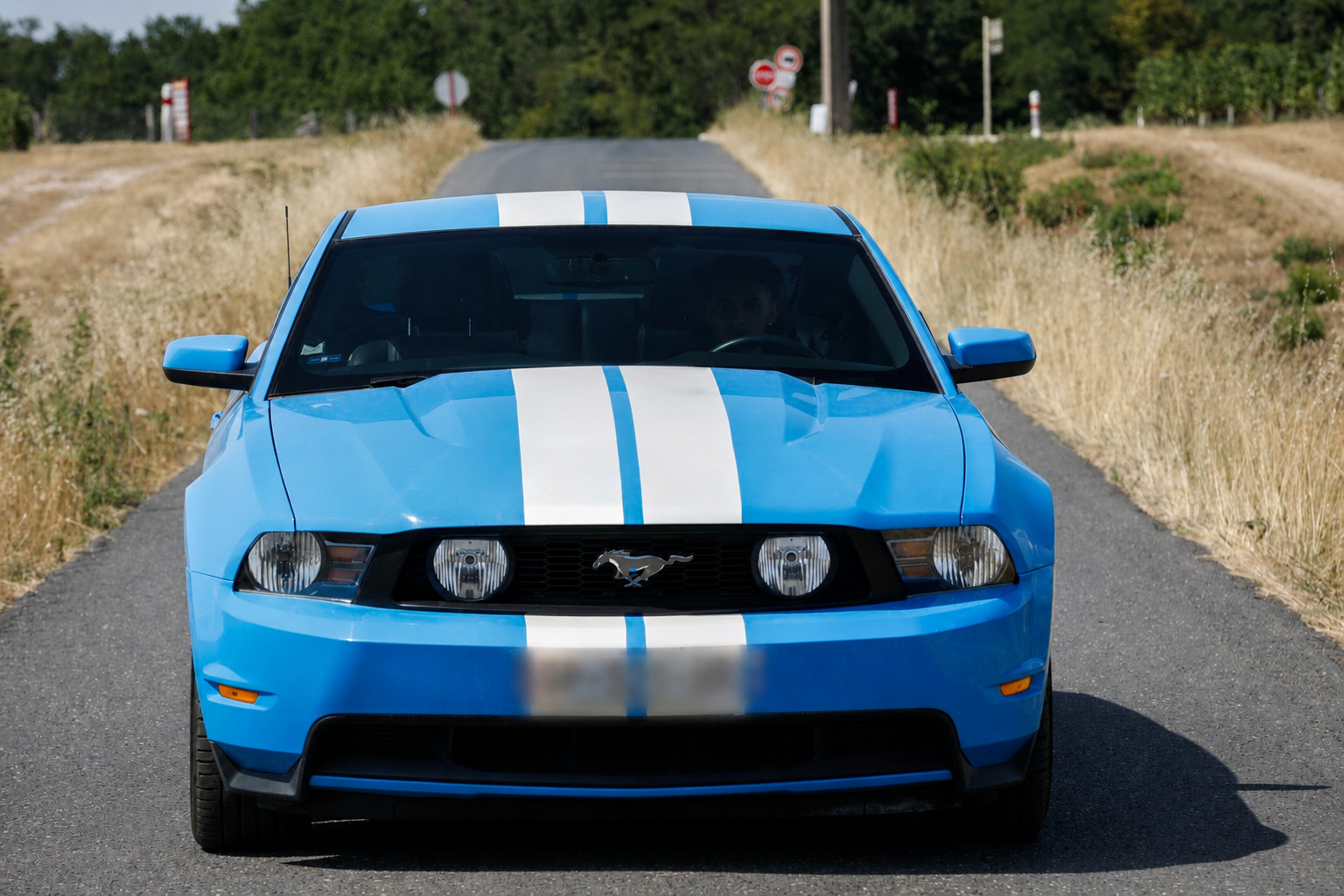 Location Ford Mustang GT Bordeaux — Rollz Conciergerie